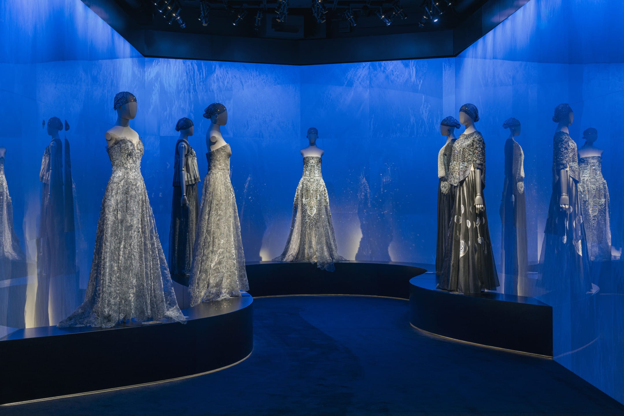 Schiaparelli: Fashion Becomes Art
